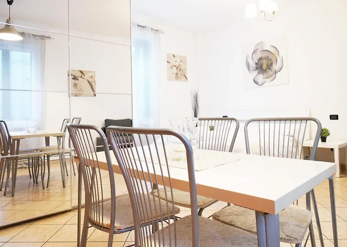 Apartment Philips Centro Citta Corso Italia Milan