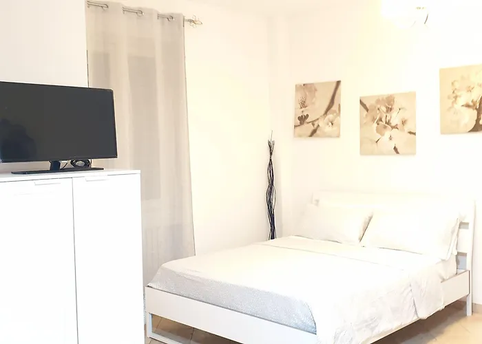 Apartment Philips Centro Citta Corso Italia Milan