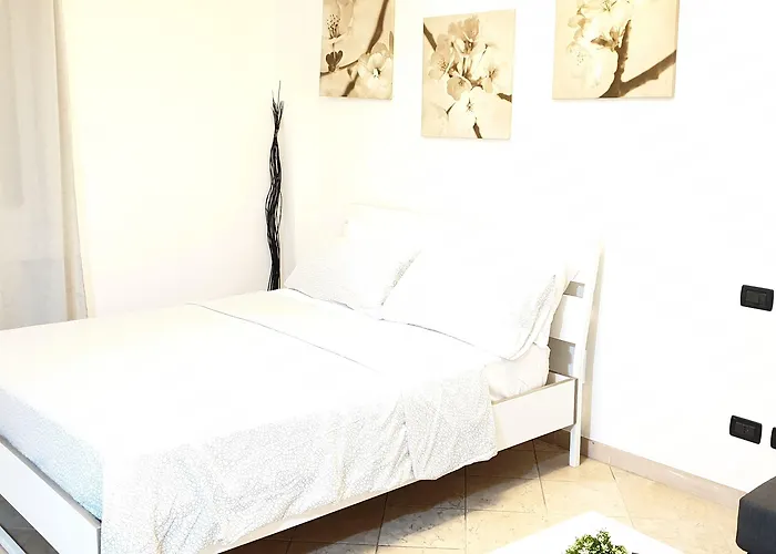 Apartment Philips Centro Citta Corso Italia Milan
